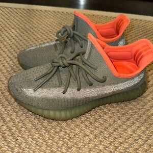 Yeezy Boost 350 V2 ‘Desert Sage’